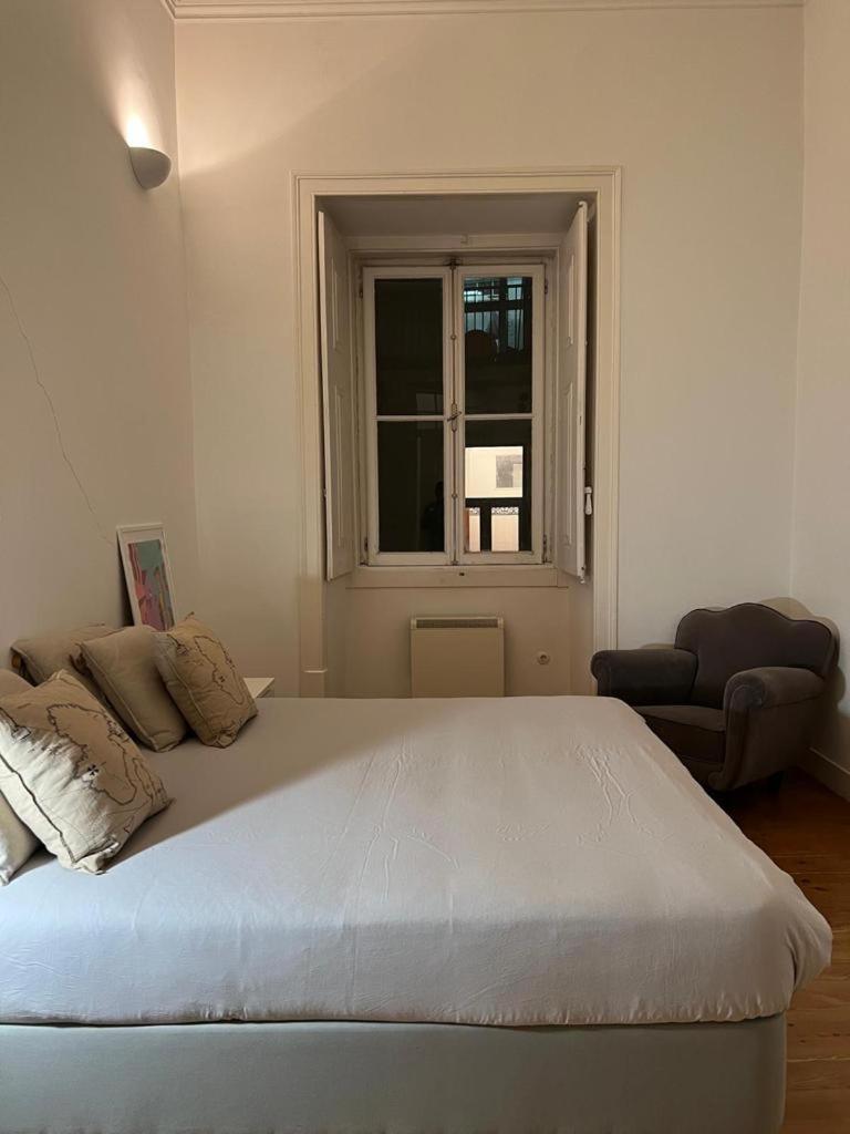 Quarto em Acomodações Particulares Quarto No Chiado Centro De Lisboa