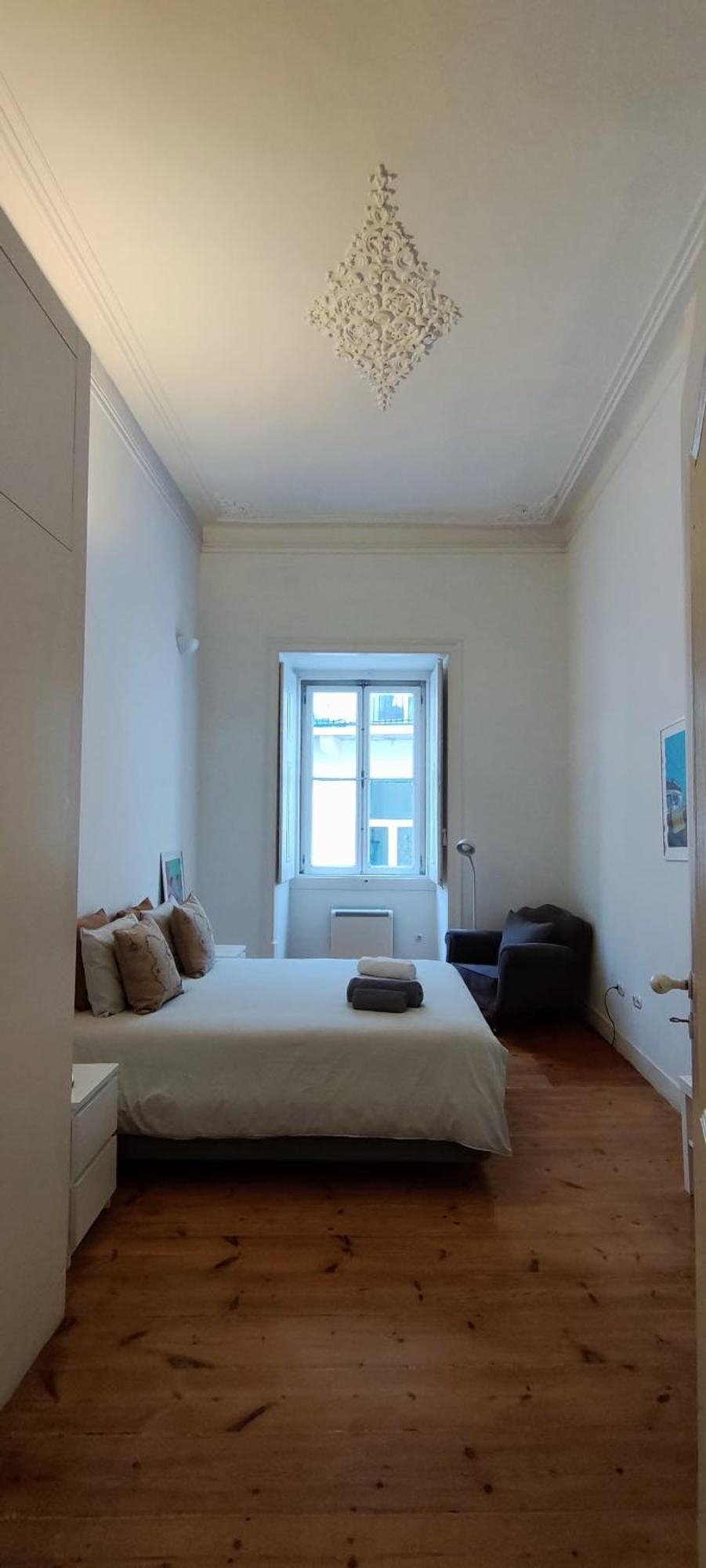 Quarto No Chiado Centro De Quarto em Acomodações Particulares
